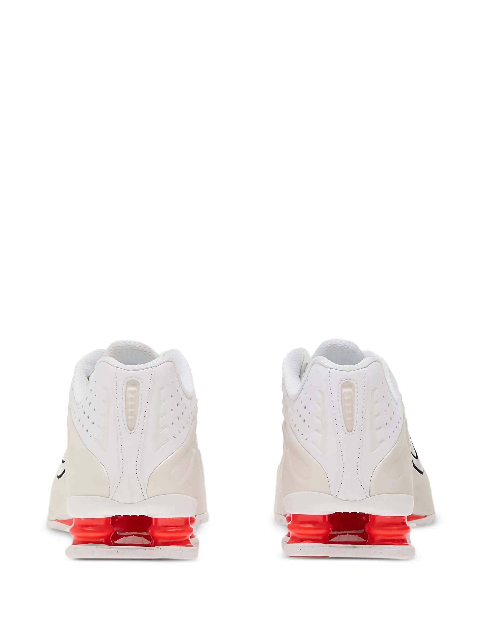 Nike Shox R4