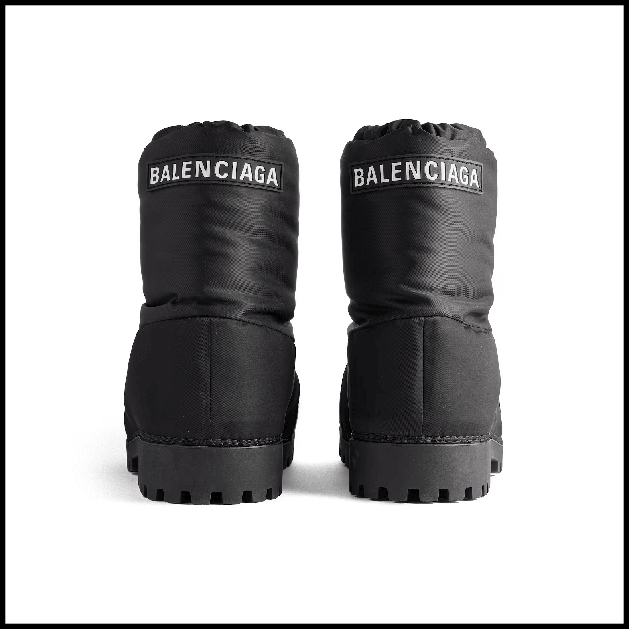 Alaska Low Boot in black nylon